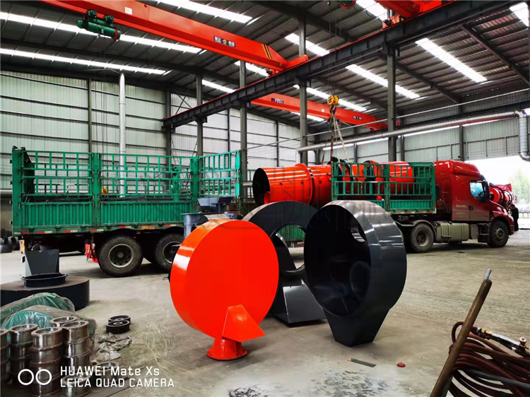 遼寧盤錦客戶年產(chǎn)3萬(wàn)噸顆粒有機(jī)肥生產(chǎn)線第二車發(fā)貨