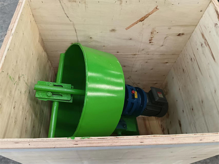 有機(jī)肥圓盤(pán)造粒出口發(fā)貨現(xiàn)場(chǎng)