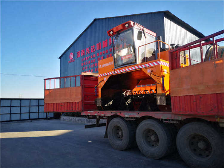 大跨度前后跳投位移均勻翻拋設(shè)備