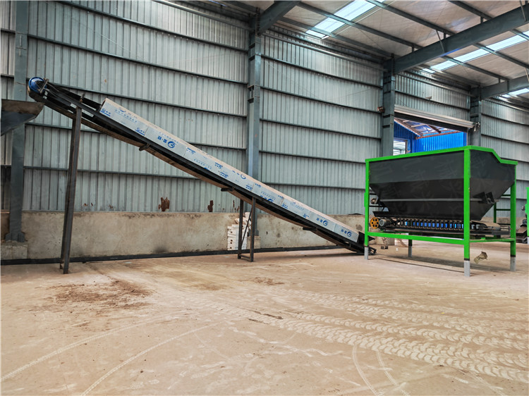 有機肥鏟車喂料機 污泥秸稈喂料倉 牛糞有機肥生產(chǎn)線設備鏟車料倉
