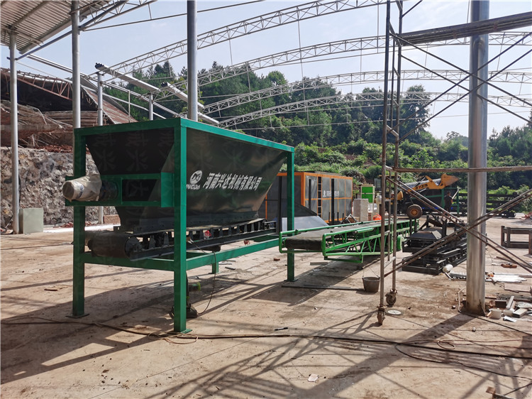 有機(jī)肥配料機(jī) 復(fù)混肥全自動(dòng)稱重配料秤 自動(dòng)緩存料倉(cāng) 興達(dá)鏟車給料機(jī)