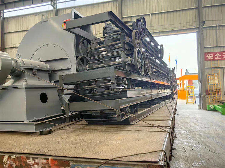 年產(chǎn)3萬(wàn)雞糞有機(jī)肥生產(chǎn)線發(fā)貨現(xiàn)場(chǎng)